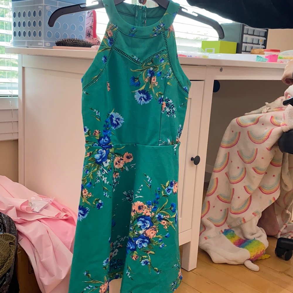 Girls Green Floral Sundress by Stella and Sienna Size 10 Boutique Purchase